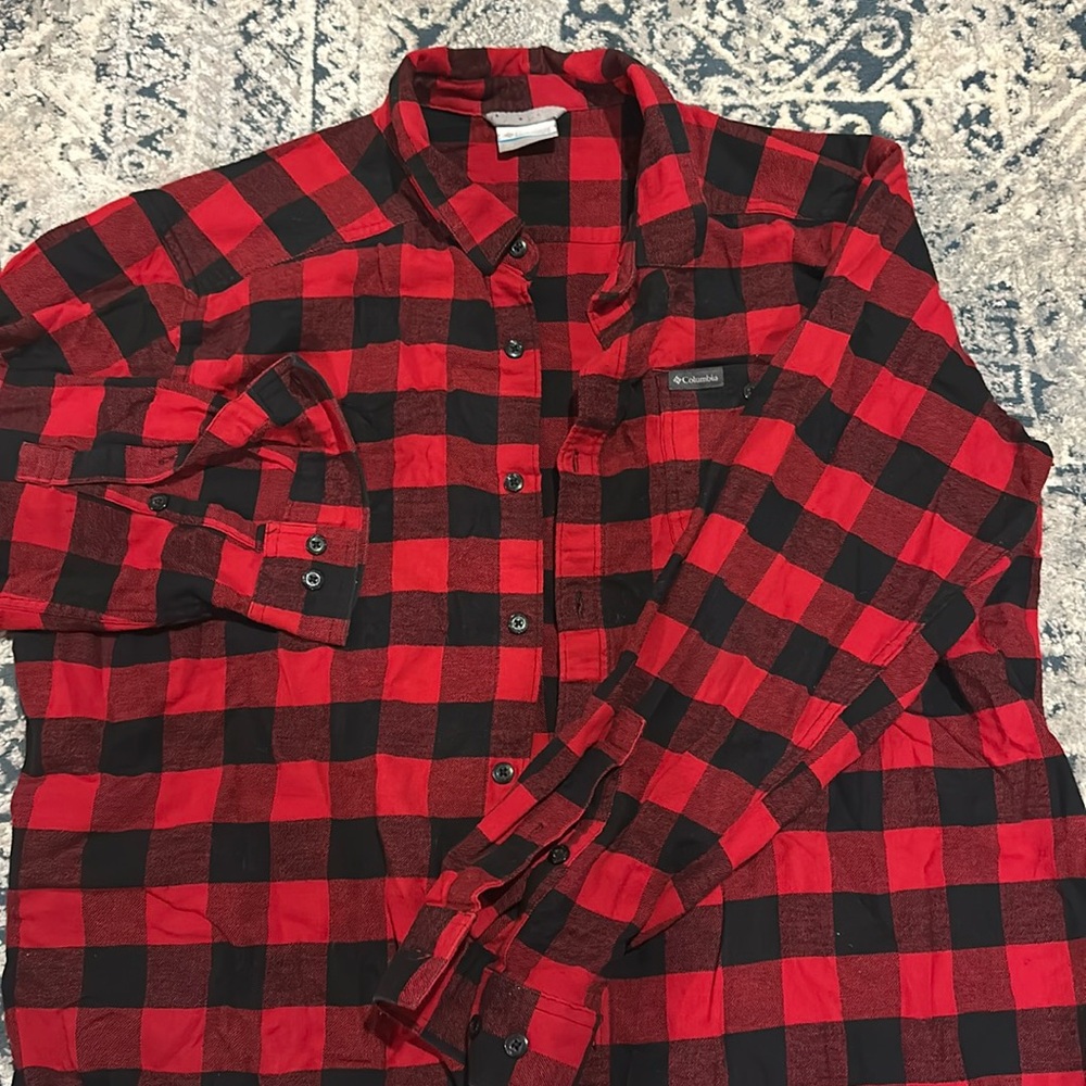 Columbia Mens Plaid flannel shirt